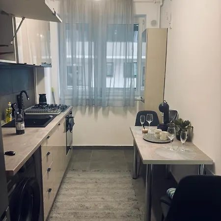 Adela Luxury House Apartment