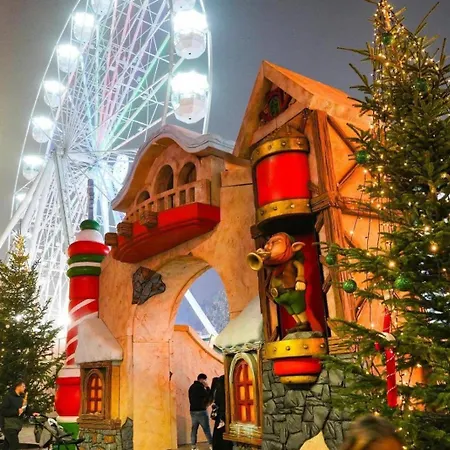 Adela Luxury House Near Christmas Market