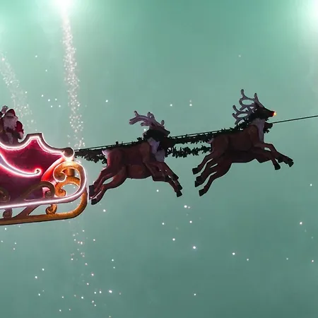 Adela Luxury House Near Christmas Market דירה *