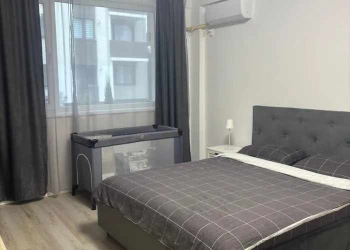 Adela Luxury House Near Christmas Market